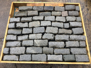 Reclaimed Grey Granite Cobbles-Random Stone Setts