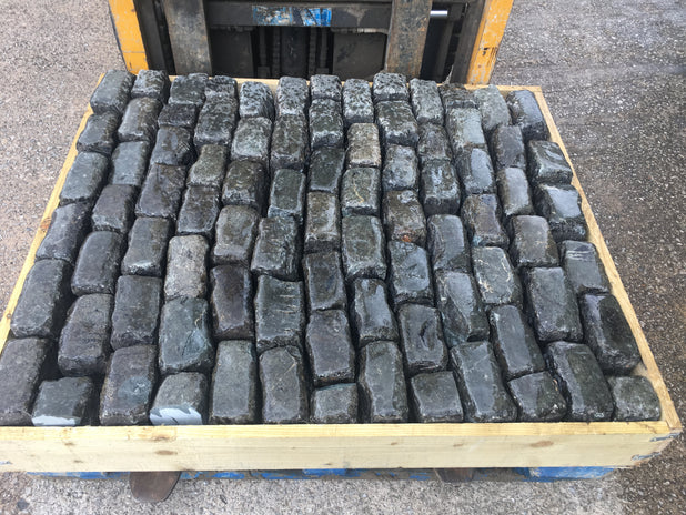 Reclaimed Grey Granite Cobbles-Random Stone Setts