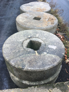 LARGE ORIGINAL GRANITE MILLSTONE VINTAGE GARDEN ORNAMENT